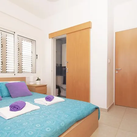 Zafirana Villa