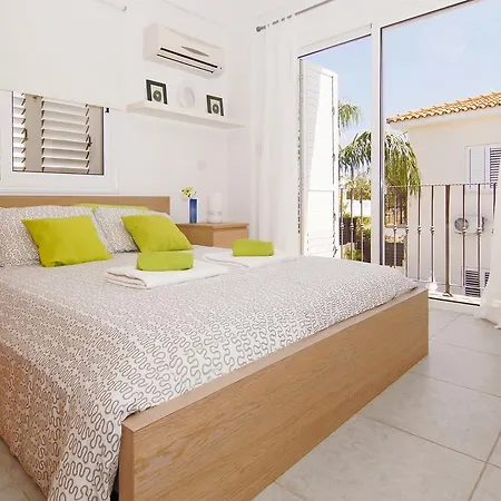 Zafirana Villa *
